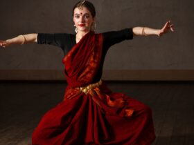 Tari Tunggal Adalah: Pengertian, Jenis, dan Maknanya dalam Seni Tari Indonesia