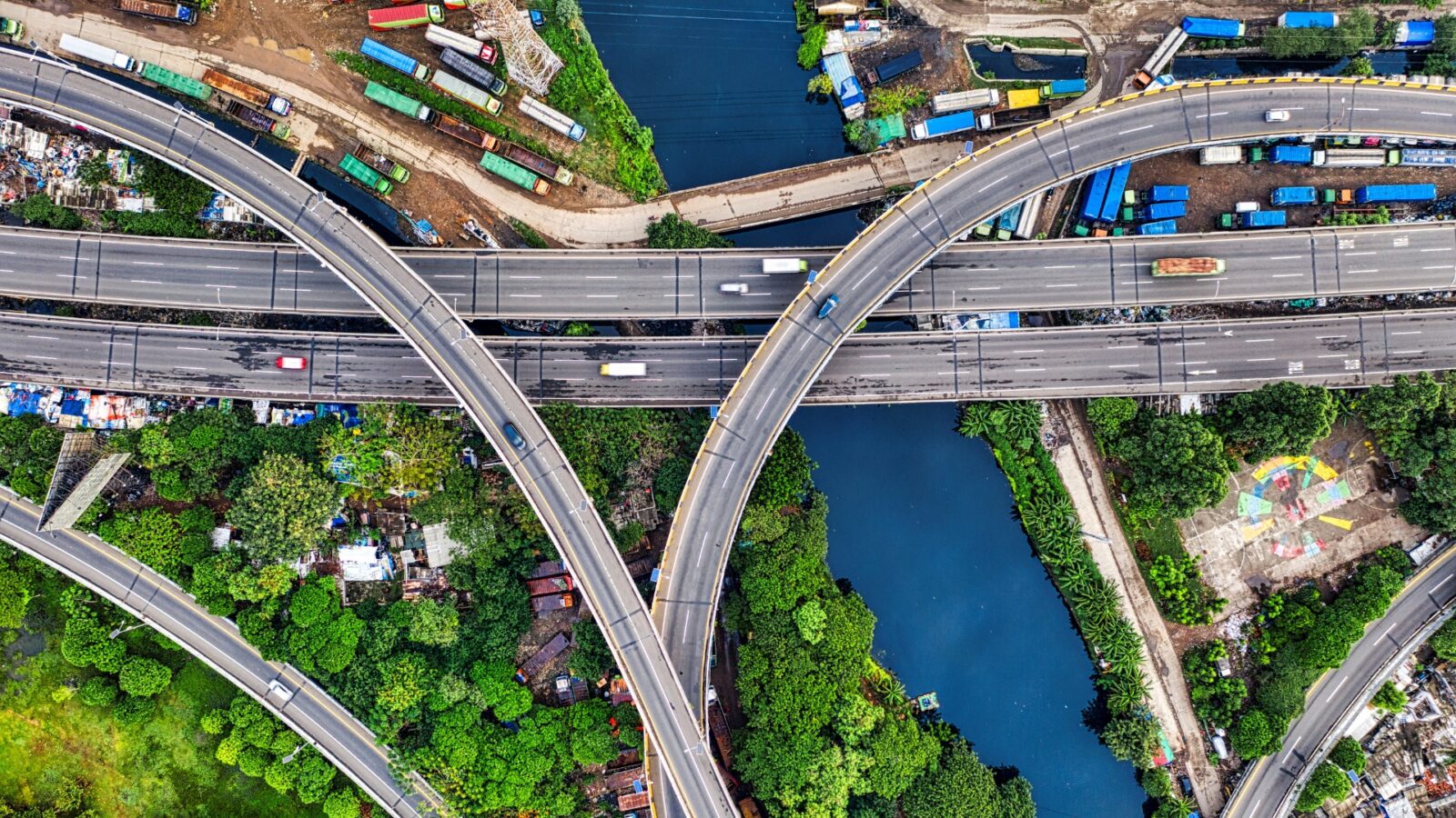 Jalan Tol Cisumdawu: Proyek Strategis untuk Konektivitas Jawa Barat