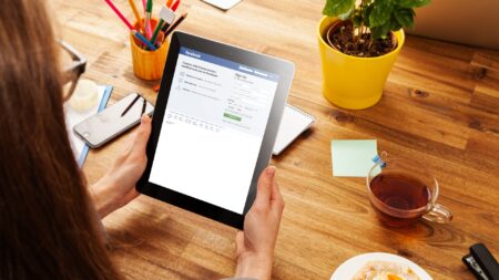 Cara Menghapus Akun FB Secara Permanen dan Aman (Panduan Lengkap 2026)