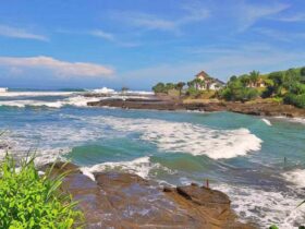Pantai Garut Destinasi Wisata Alam dengan Ombak, Sunset, dan Kuliner Khas