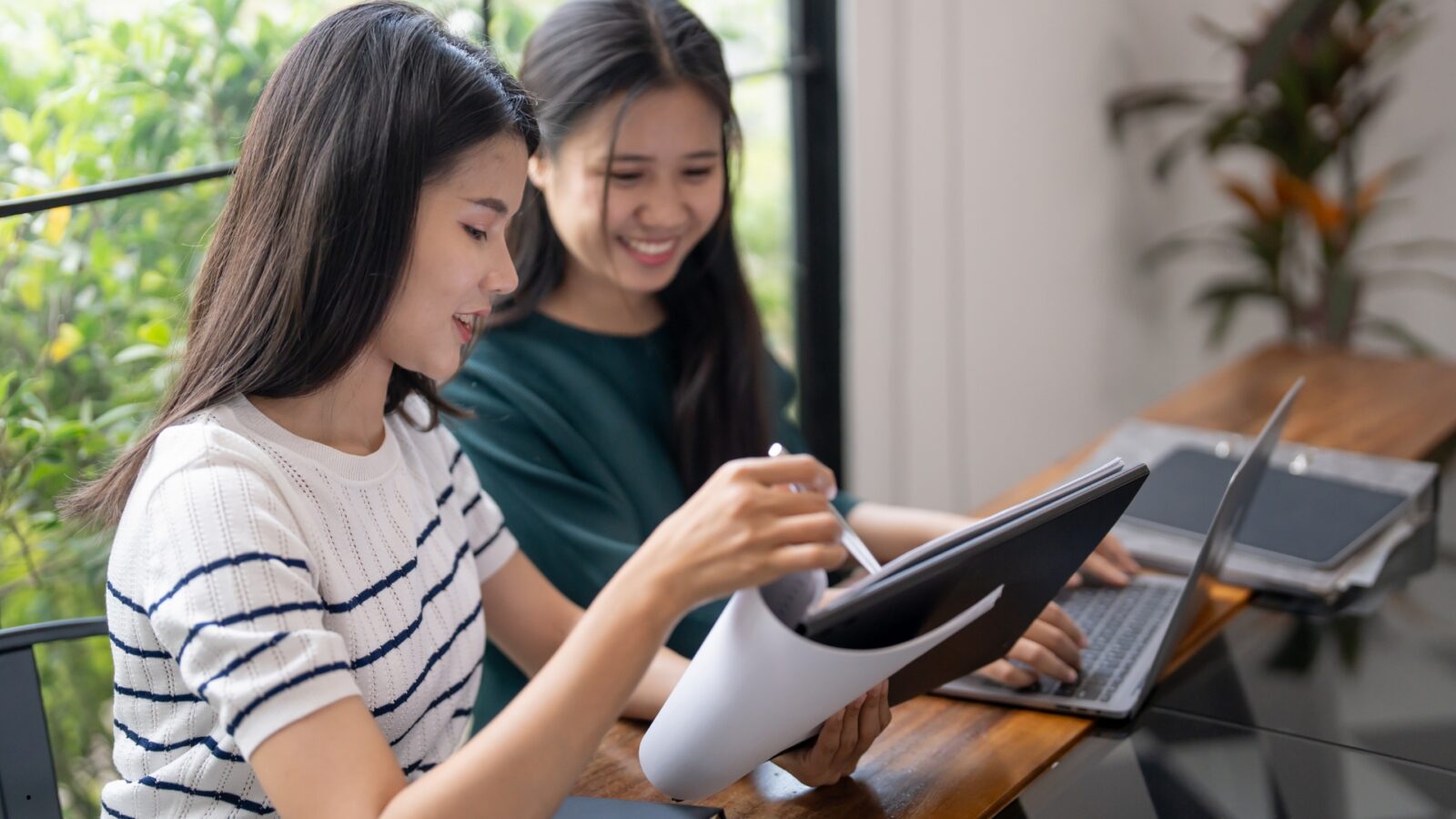 Ide Bisnis untuk Pemula 2026 10 Usaha Modal Minim yang Bisa Dikerjakan dari Rumah
